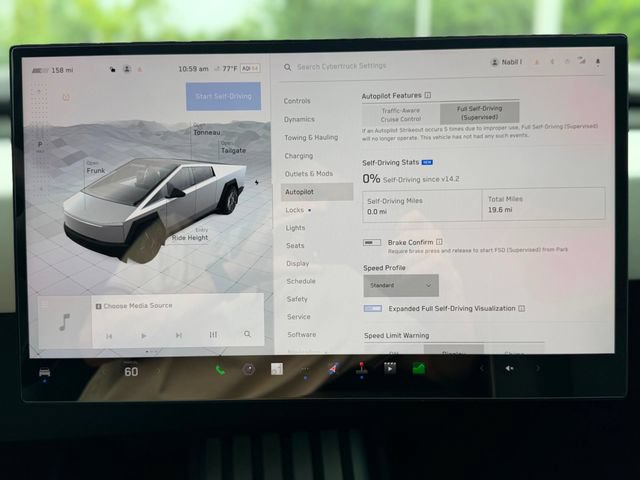 Used 2024 Tesla Cybertruck Cyberbeast AWD/4WD image 36