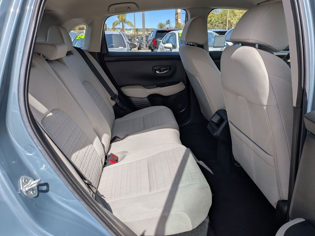 Used 2025 Honda HR-V LX image 29