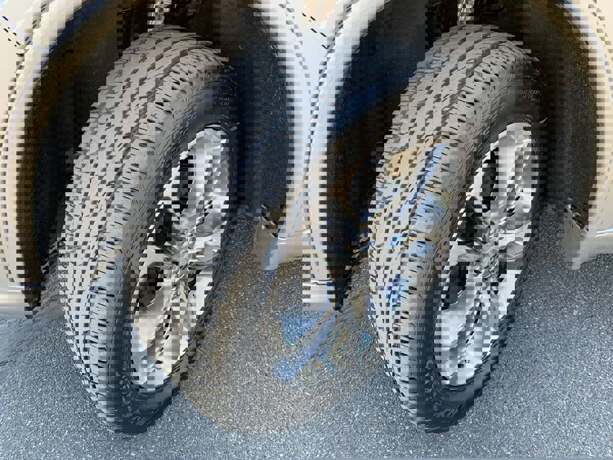 Used 2019 Dodge Durango GT image 12