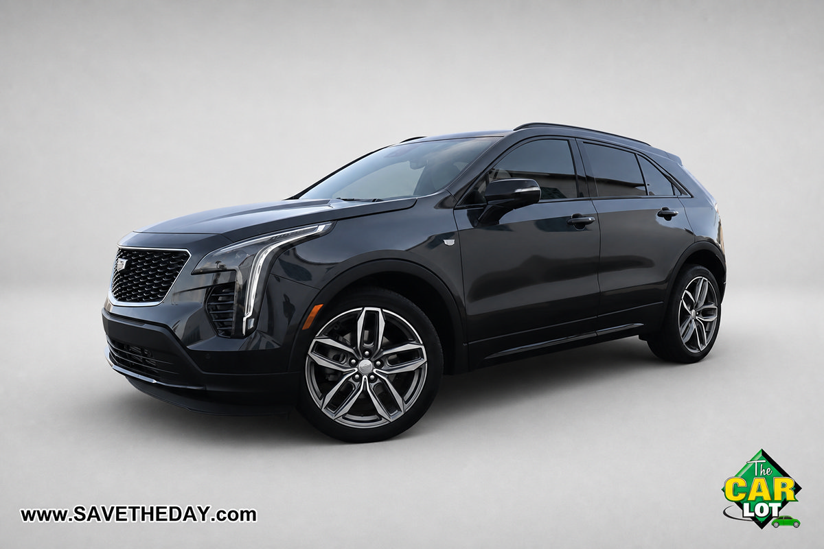 Used 2022 Cadillac XT4 Sport FWD image 2