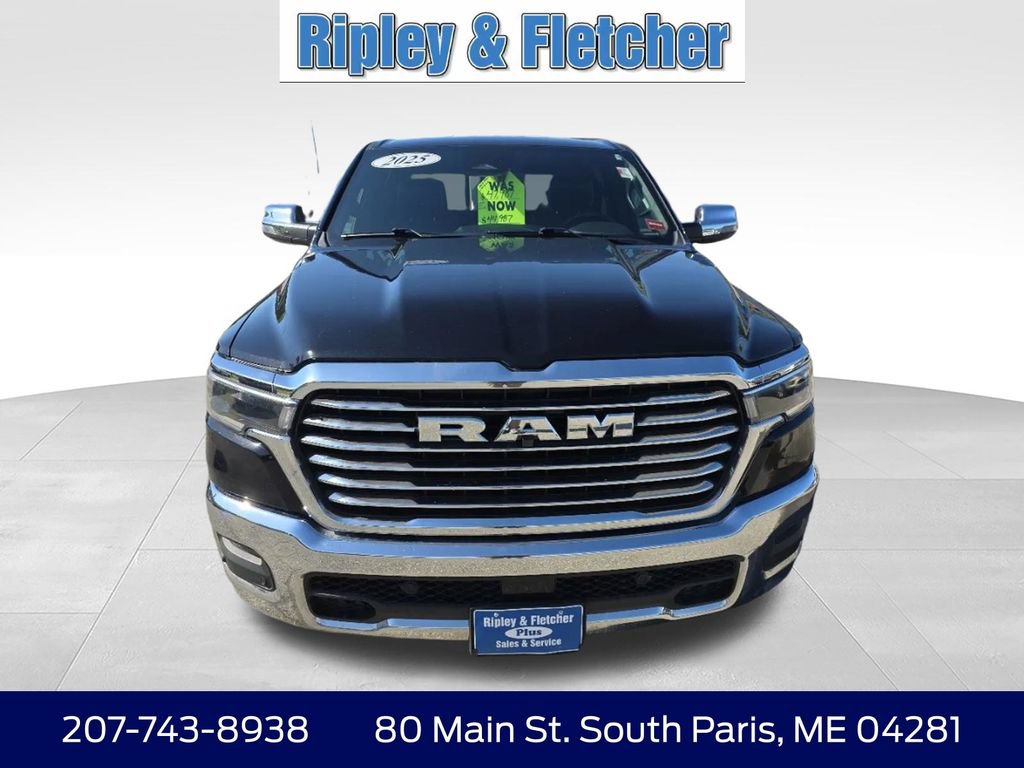Used 2025 RAM 1500 Laramie AWD/4WD image 3