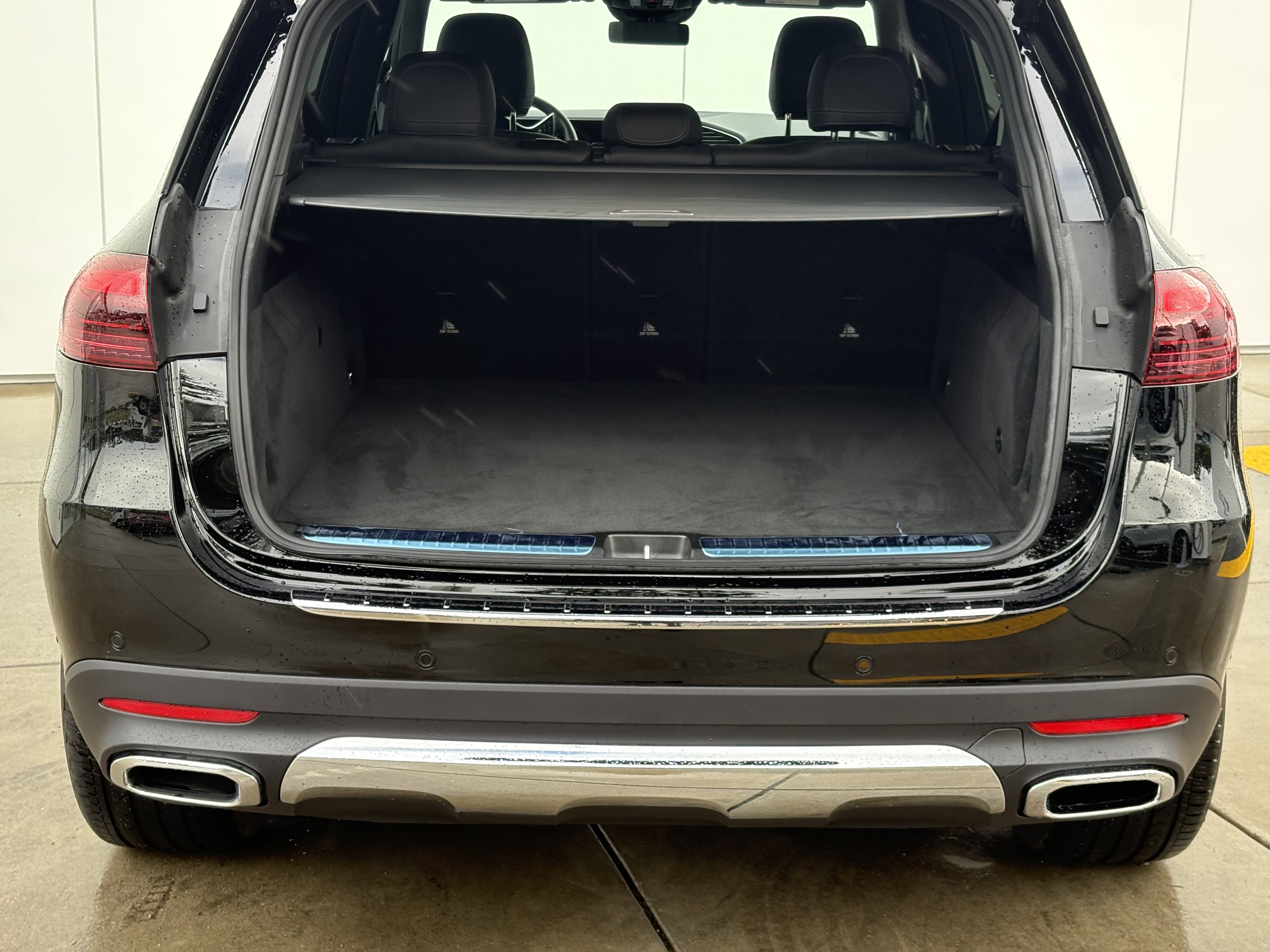 Used 2025 Mercedes-Benz GLE 450e 4MATIC image 9