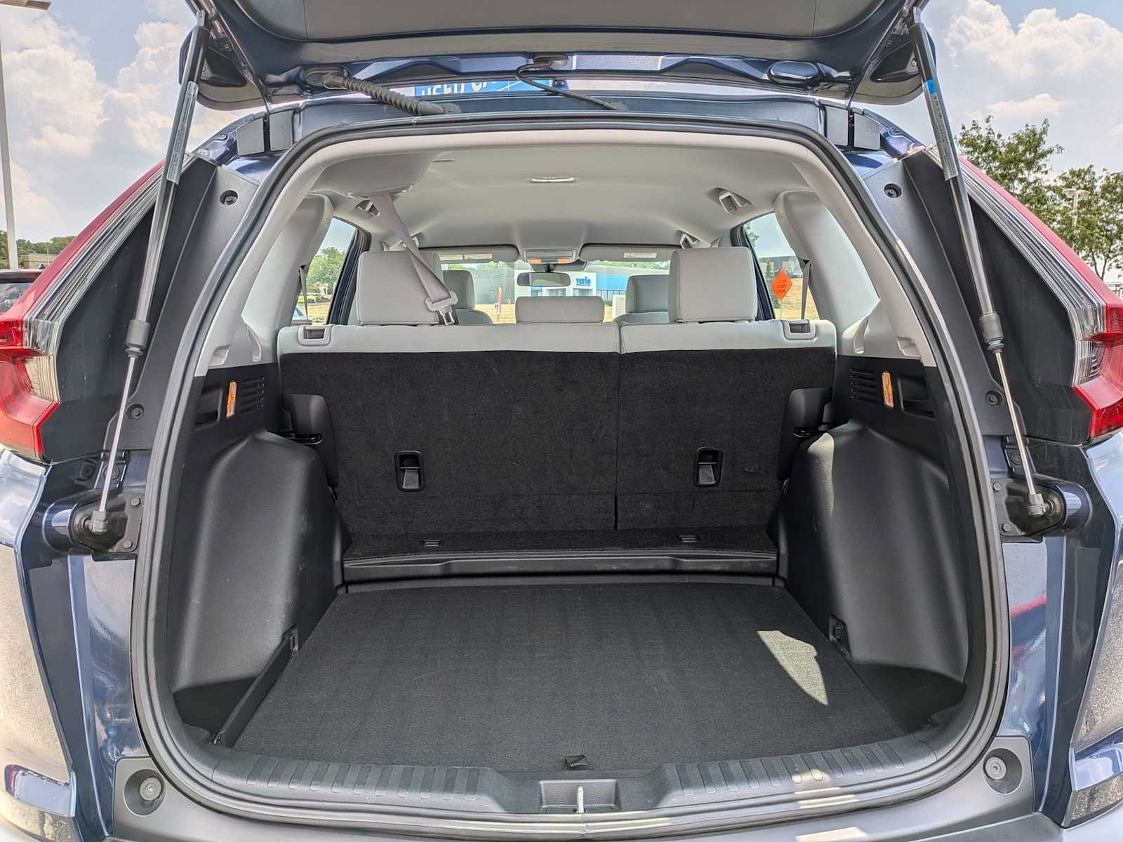 Used 2020 Honda CR-V LX image 29