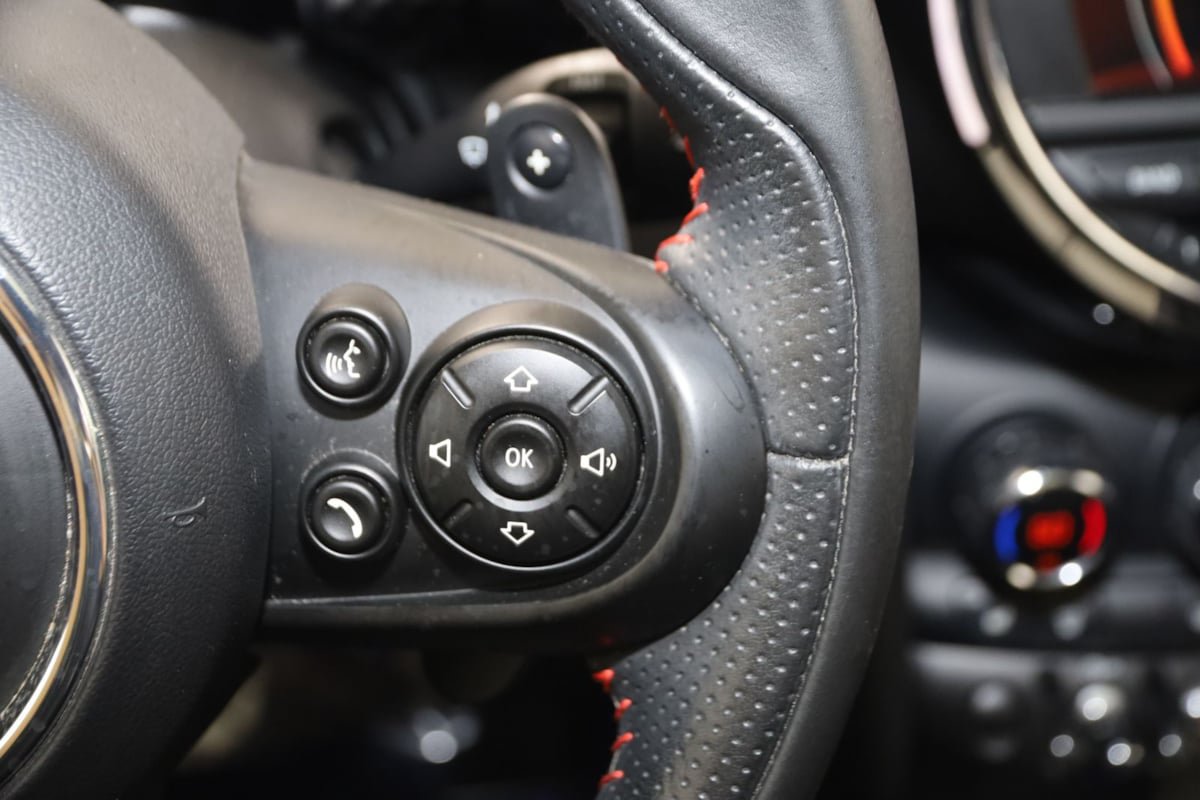 Used 2021 MINI Cooper S FWD image 30