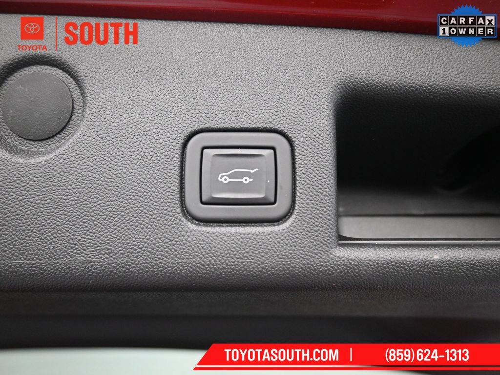 Used 2023 Chevrolet Equinox RS image 29