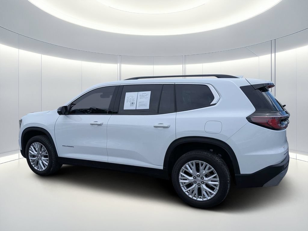 Used 2024 GMC Acadia Elevation w/ Luxury Package FWD image 5