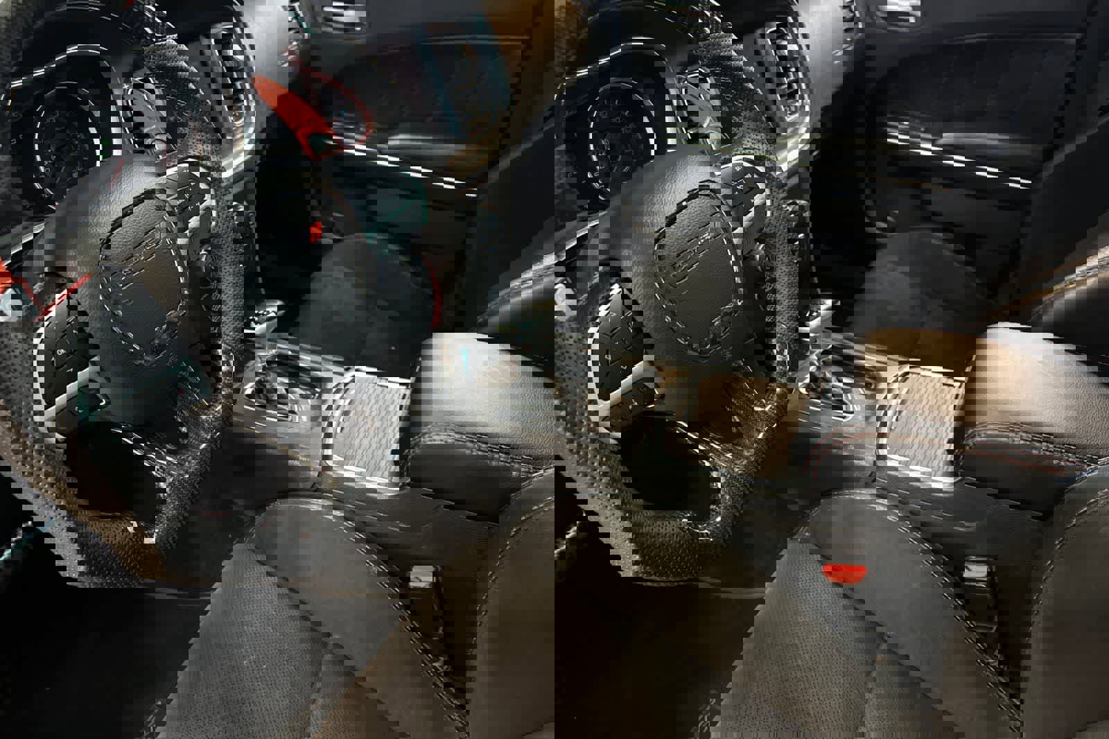 Used 2018 Dodge Charger R/T Scat Pack image 14