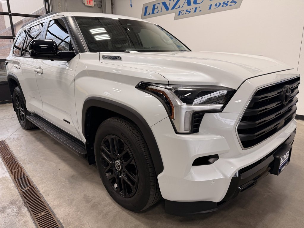 Used 2024 Toyota Sequoia Limited video 2