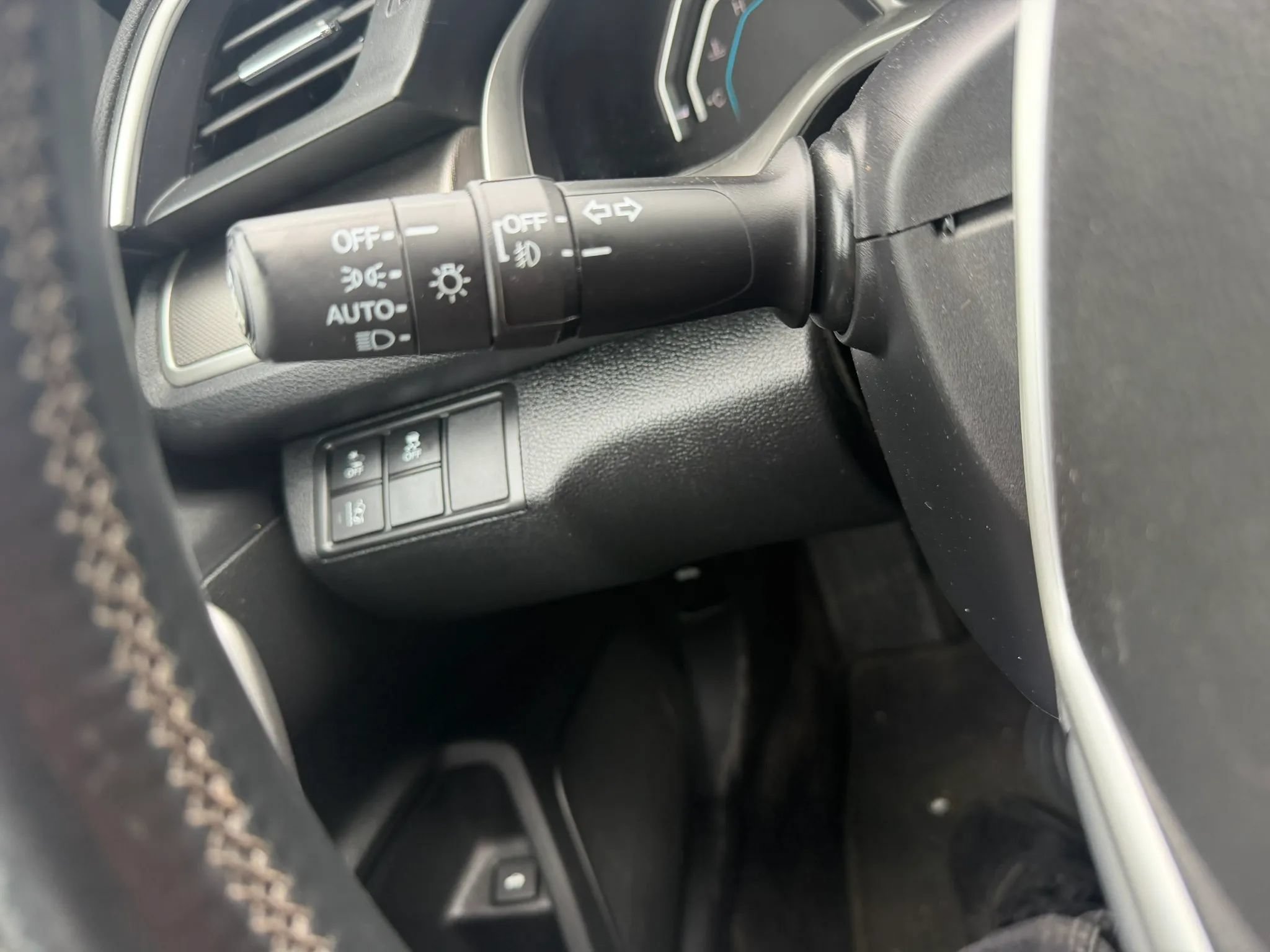 Used 2019 Honda Civic EX image 16