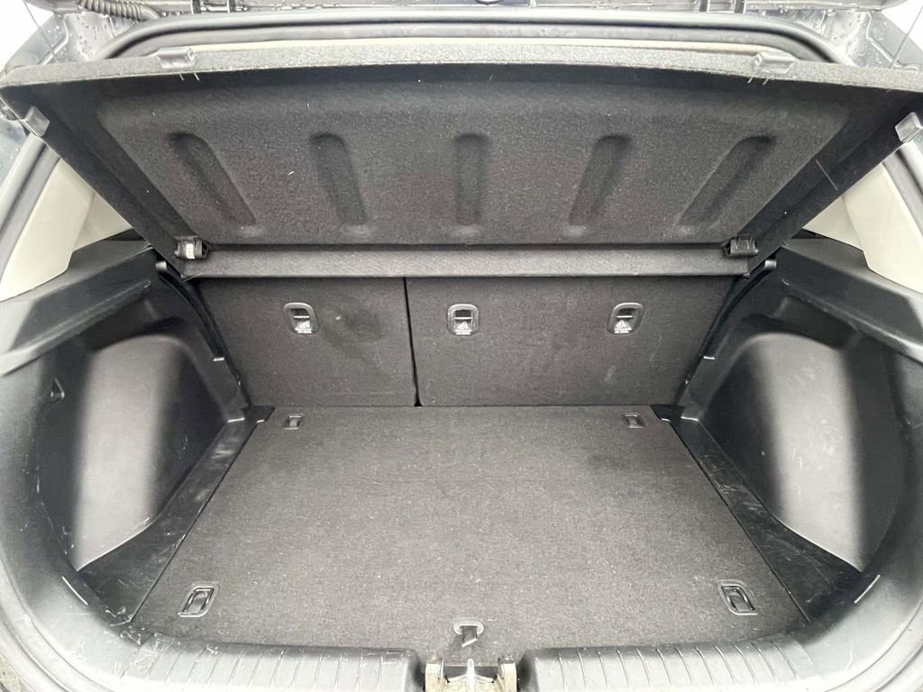 Used 2020 Hyundai Venue SEL image 9