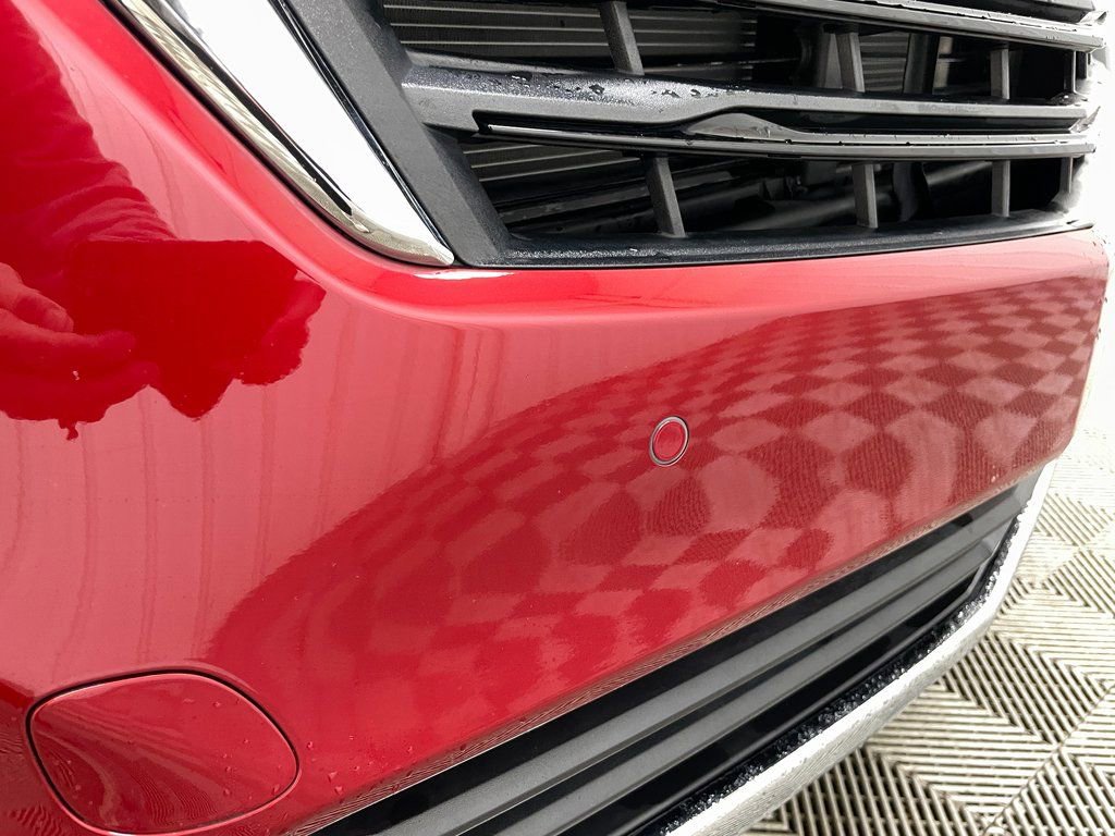 Used 2024 Chevrolet Equinox LT w/ LPO, Floor Liner Package FWD image 47