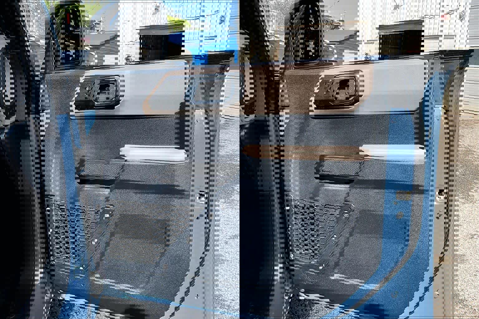 Used 2023 Ford Bronco Big Bend image 25