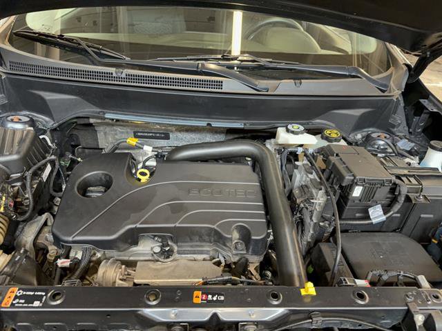 Used 2023 Chevrolet Equinox LT AWD/4WD image 2