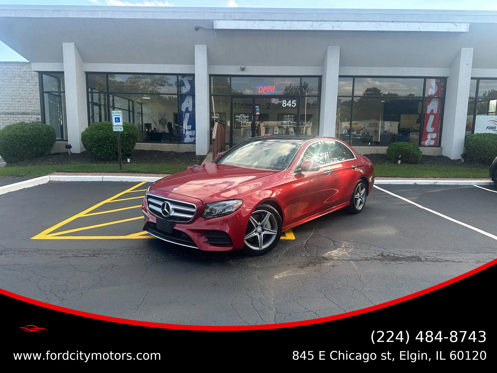 Used 2017 Mercedes-Benz E 300 4MATIC image 38