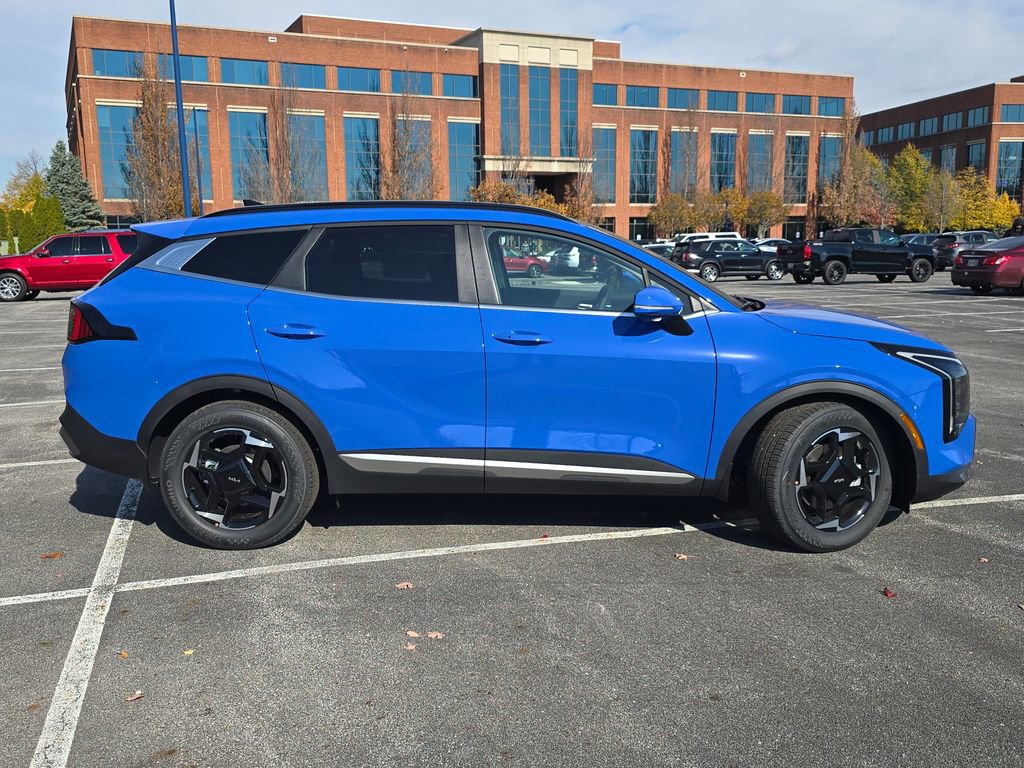 New 2026 Kia Sportage EX w/ EX Panorama Roof Package FWD image 15