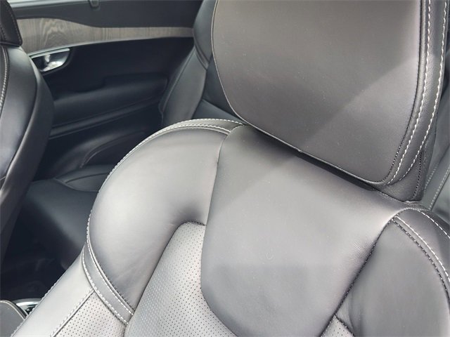 Used 2023 Volvo XC90 B6 Ultimate image 15