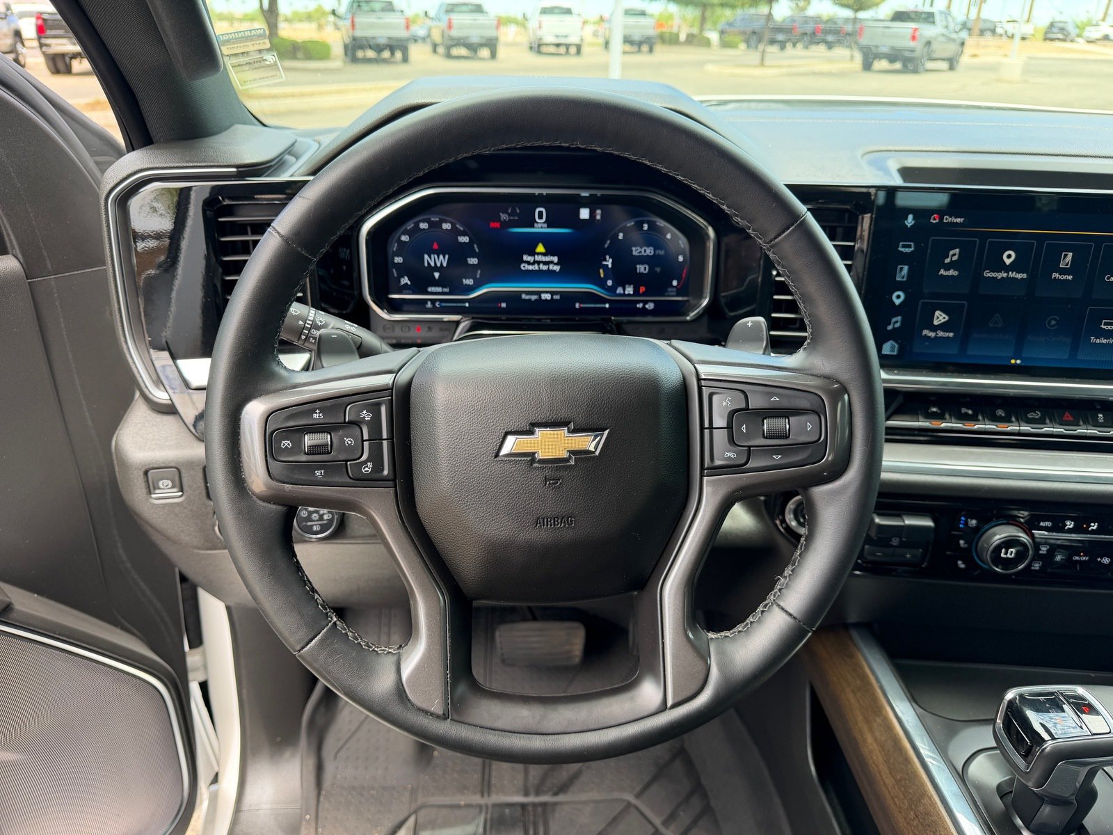 Used 2023 Chevrolet Silverado 1500 High Country AWD/4WD image 17