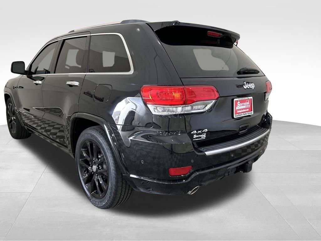 Used 2021 Jeep Grand Cherokee Overland image 3