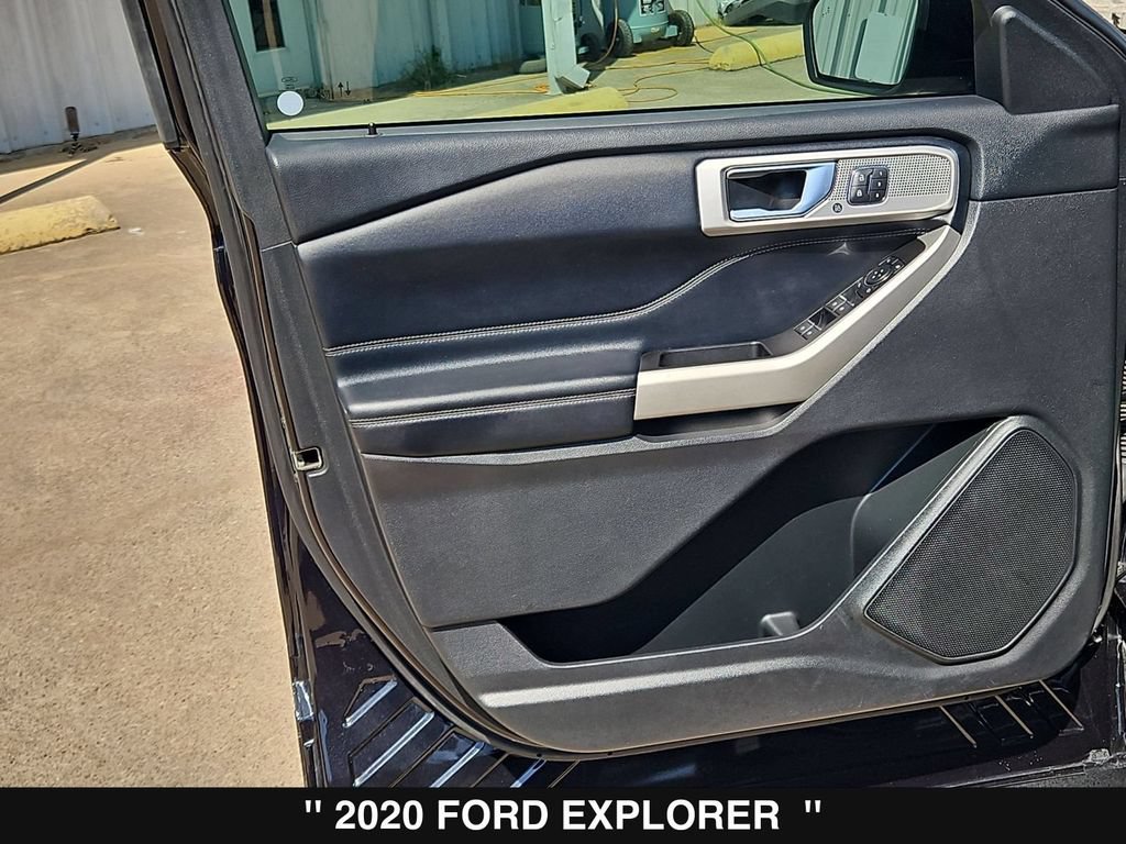 Used 2020 Ford Explorer Limited RWD image 37