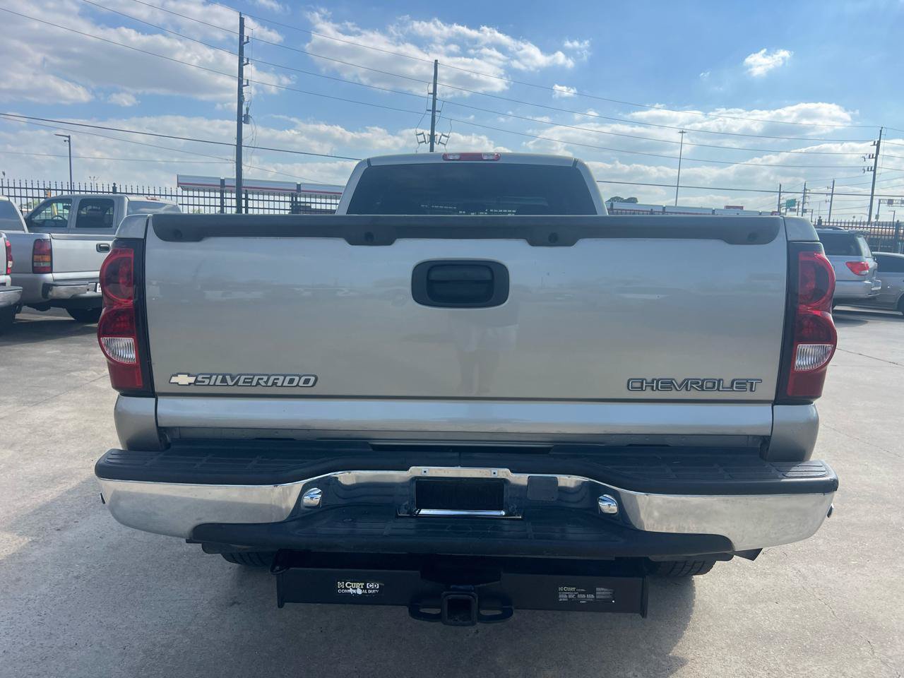 Used 2002 Chevrolet Silverado 2500 LS w/ Off-Road Skid Plate Pkg AWD/4WD image 5