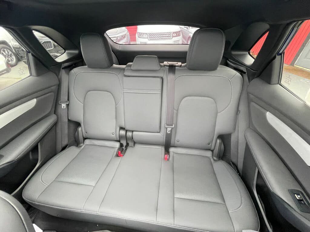 Used 2023 VinFast VF 8 Plus AWD/4WD image 11
