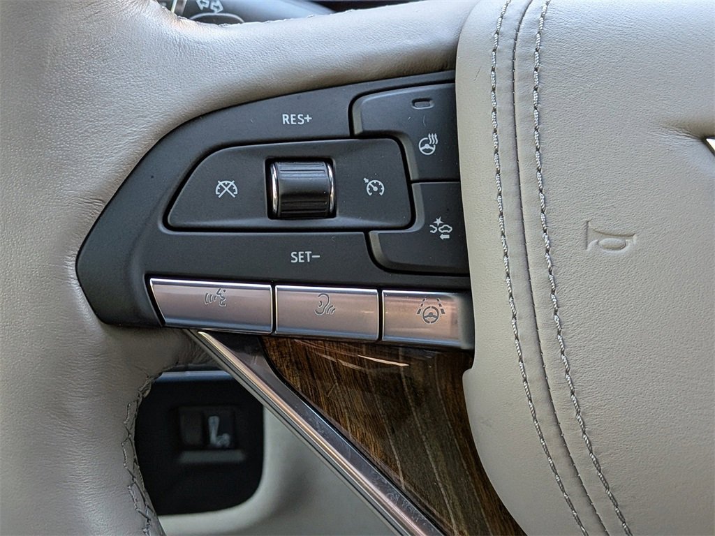 Certified 2024 Cadillac Escalade Sport Platinum w/ LPO, Floor Liner Package image 32