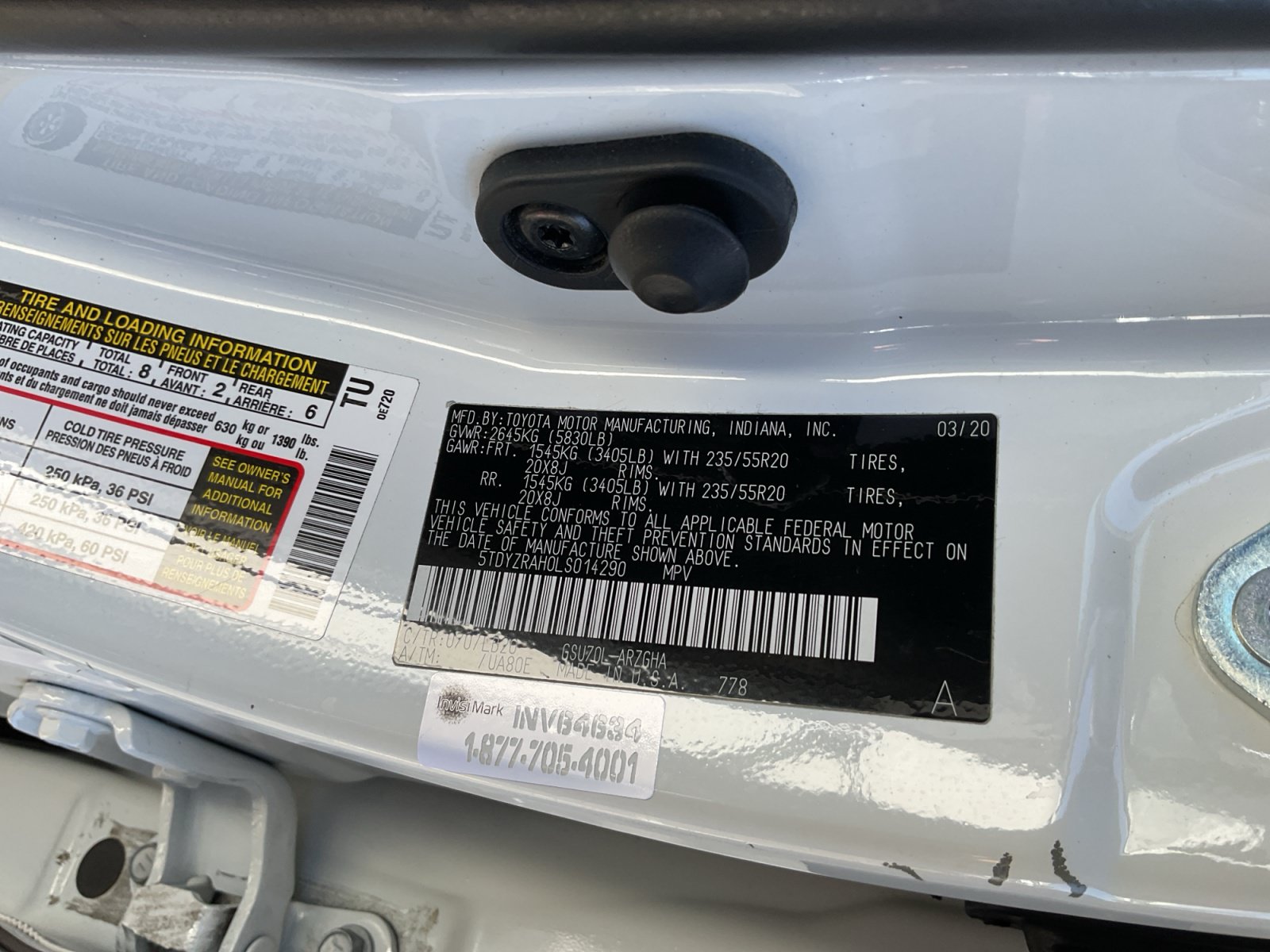 Used 2020 Toyota Highlander Limited FWD image 25