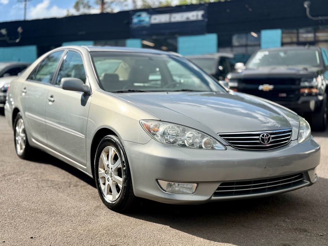 Used 2006 Toyota Camry XLE FWD image 1