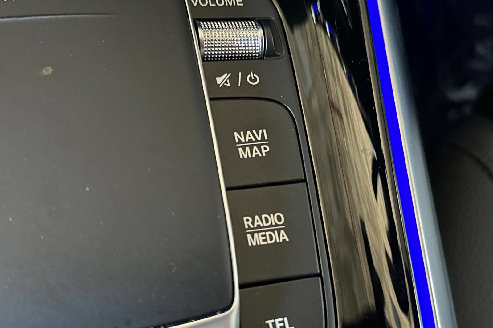 Certified 2023 Mercedes-Benz GLA 250 4MATIC image 25