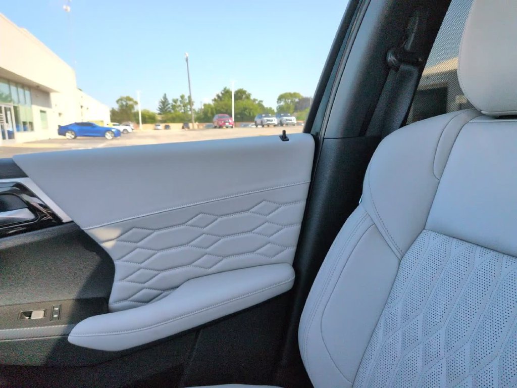 New 2026 Mitsubishi Outlander SEL AWD/4WD image 21