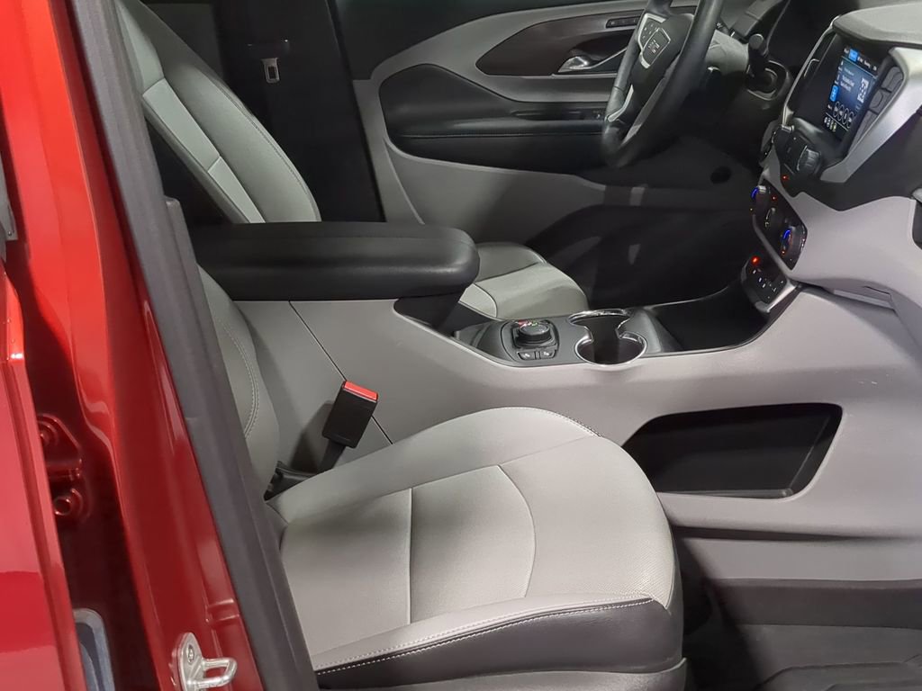 Used 2023 GMC Terrain SLT w/ LPO, Floor Liner Package AWD/4WD image 27