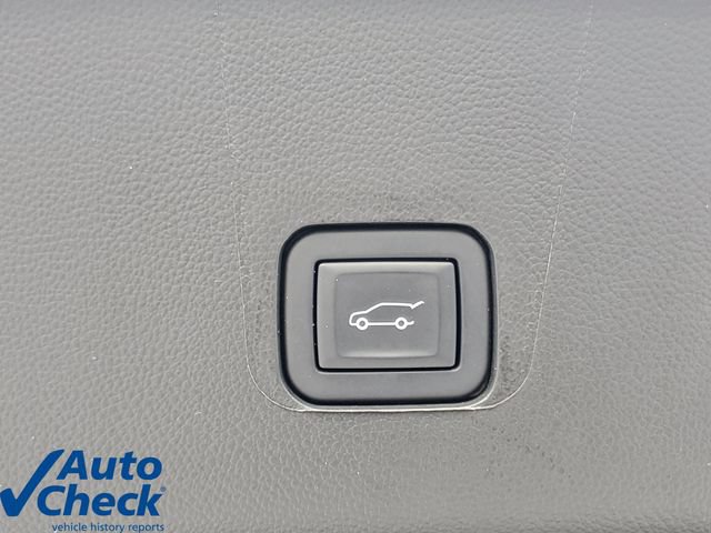 Certified 2023 Chevrolet Traverse RS AWD/4WD image 11