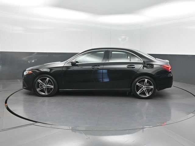 Used 2020 Mercedes-Benz A 220 image 3
