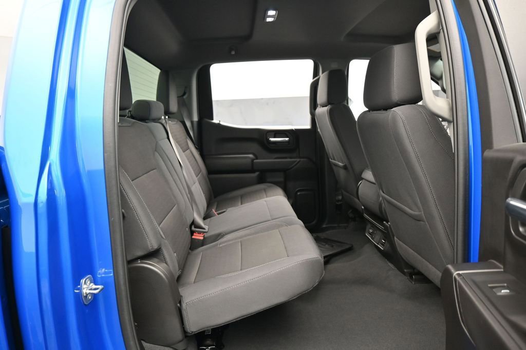 Used 2025 Chevrolet Silverado 1500 Custom w/ Turbomax Blackout Package RWD image 33