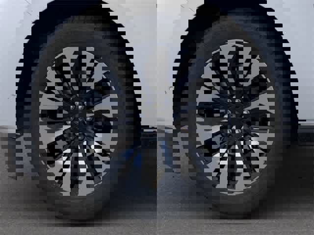 New 2025 Ford Expedition Platinum w/ Driver's Package image 19