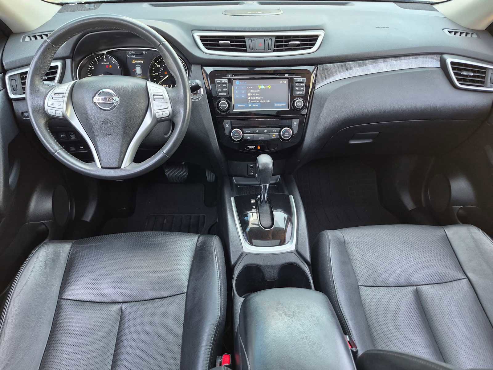 Used 2015 Nissan Rogue SL w/ SL Premium Package AWD/4WD image 17