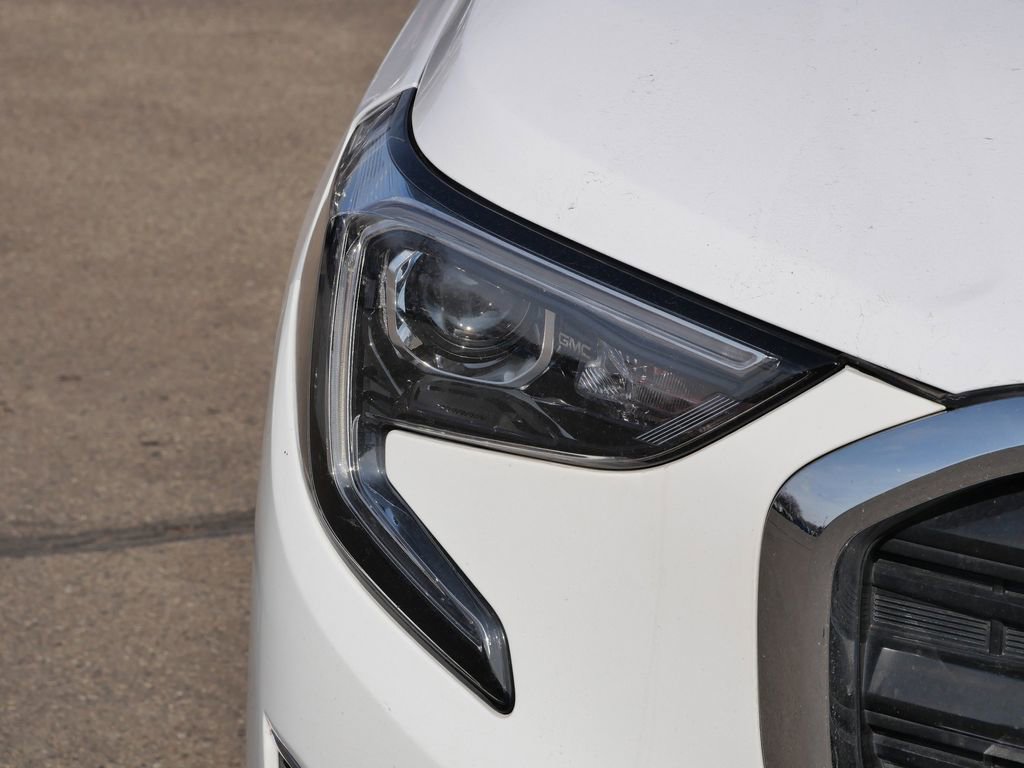 Used 2019 GMC Terrain SLE w/ Driver Convenience Package image 3