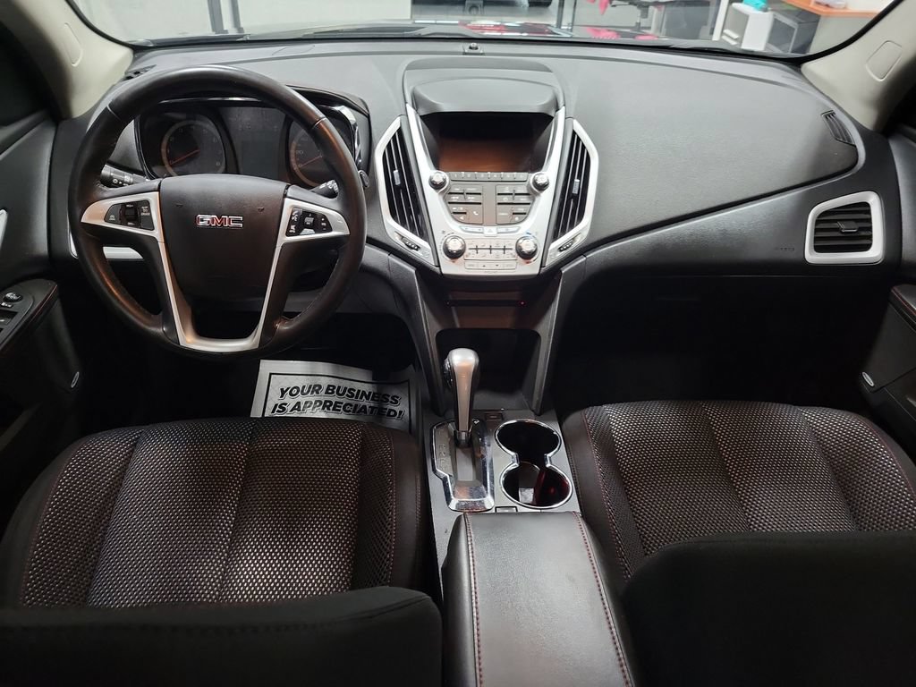 Used 2015 GMC Terrain SLE w/ Convenience Package FWD image 3