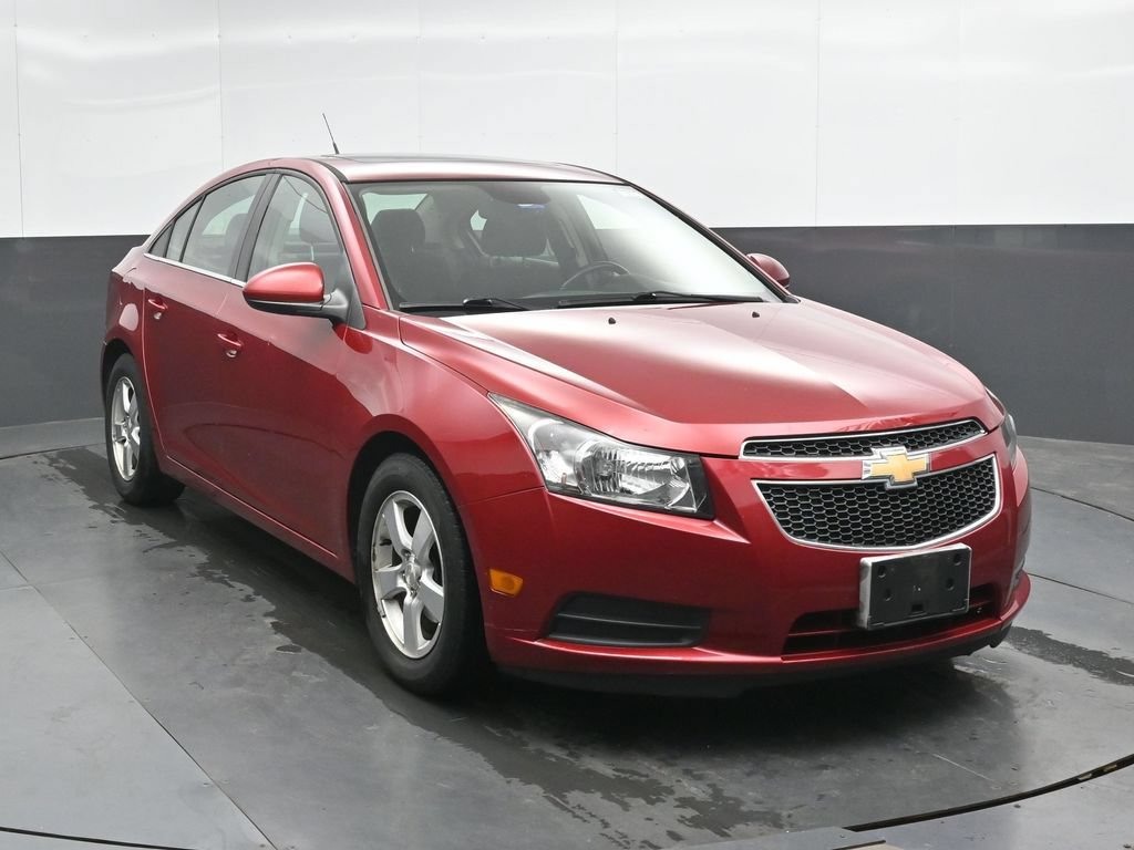 Used 2014 Chevrolet Cruze LT w/ All-Star Edition FWD image 4