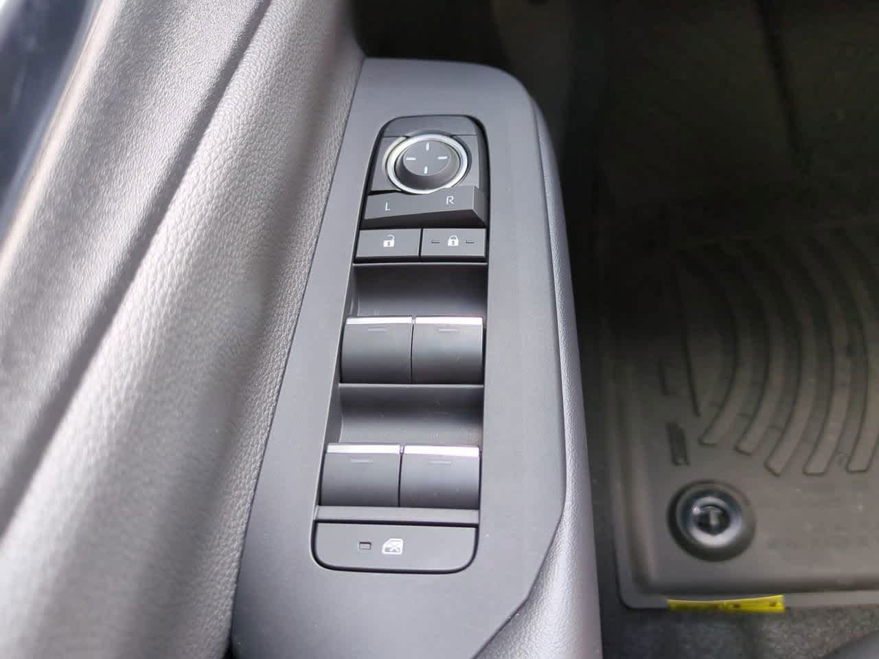 Certified 2026 Toyota Prius Plug-In Hybrid FWD image 23