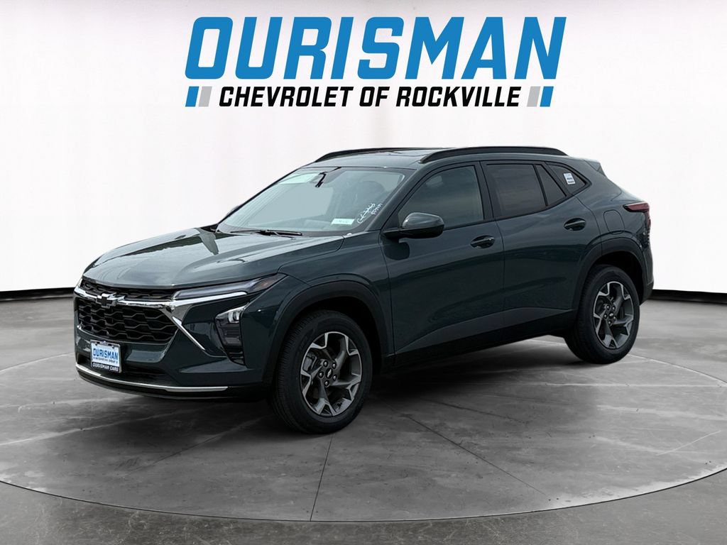 New 2026 Chevrolet Trax LT w/ Sunroof Package FWD image 2