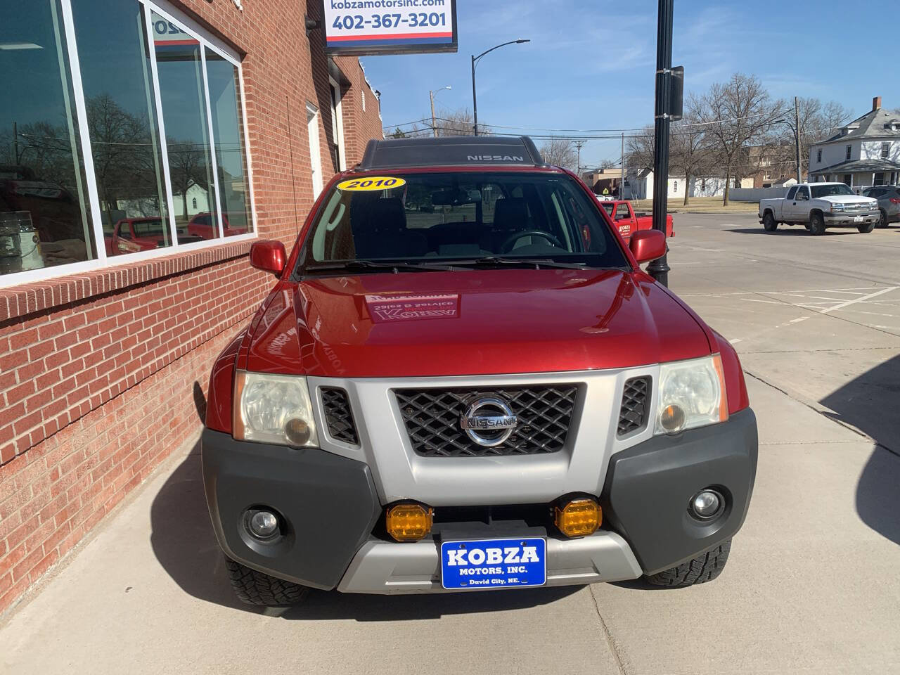 Used 2010 Nissan Xterra SE image 3