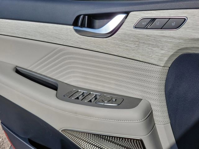 Used 2025 Hyundai Palisade Calligraphy FWD image 12