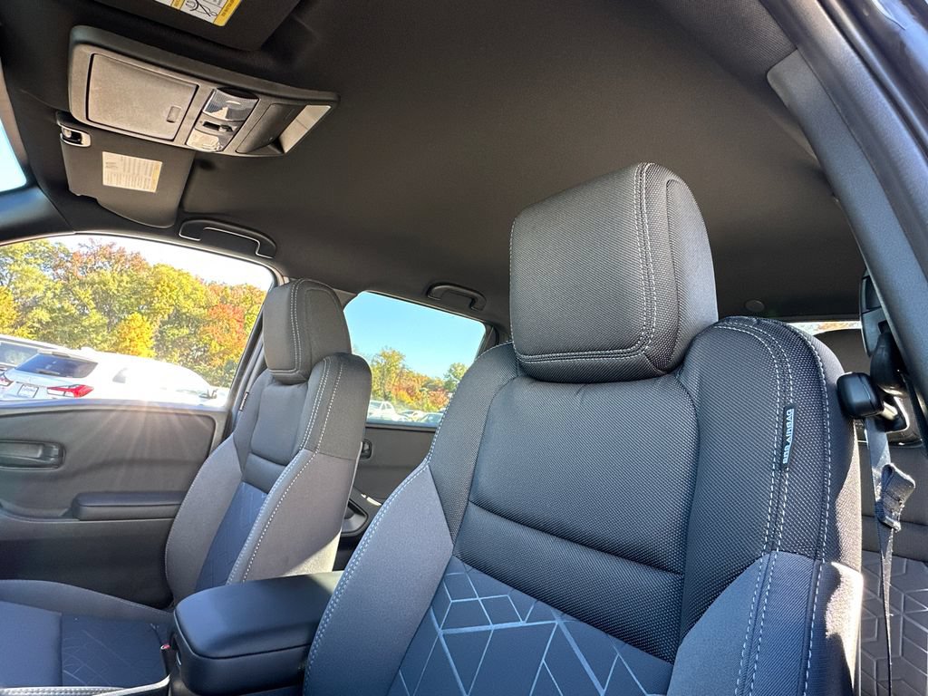 New 2026 Nissan Frontier SV w/ Tow Package AWD/4WD image 17