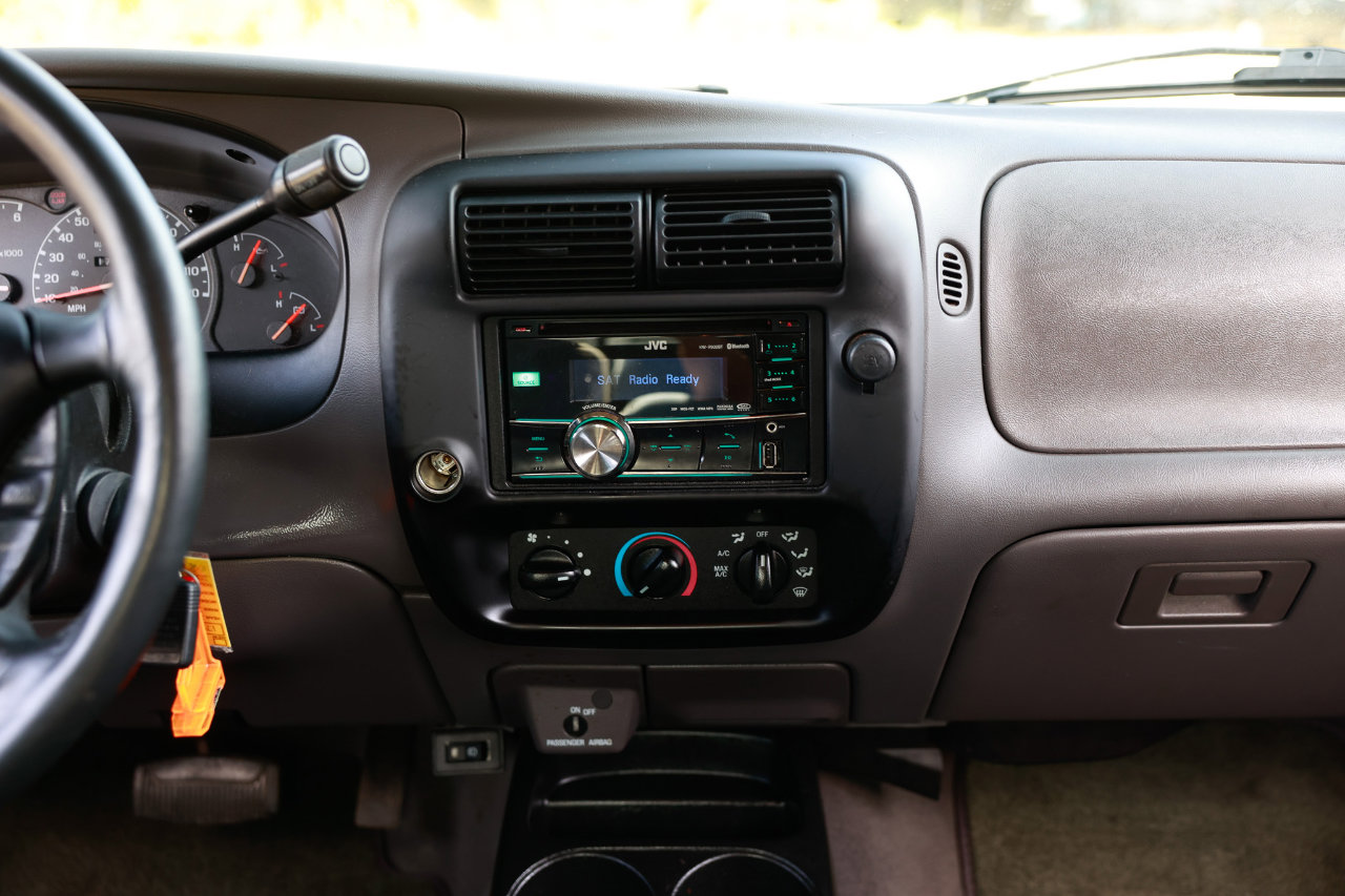 Used 2003 MAZDA B-Series Pickup 2WD Cab Plus B3000 image 33