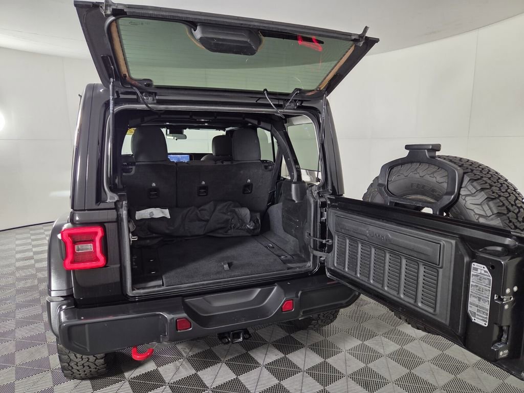 Certified 2024 Jeep Wrangler Unlimited Rubicon image 25