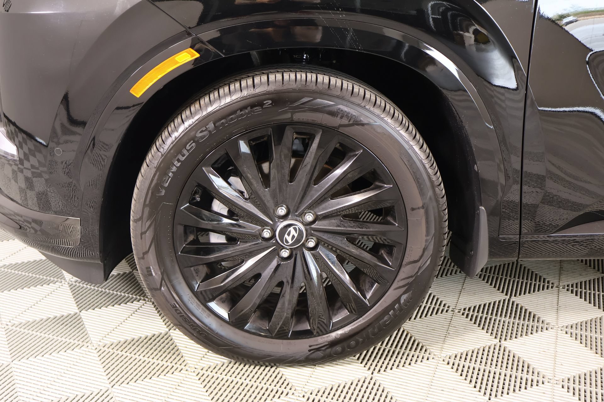 Certified 2025 Hyundai Palisade Calligraphy AWD/4WD image 18