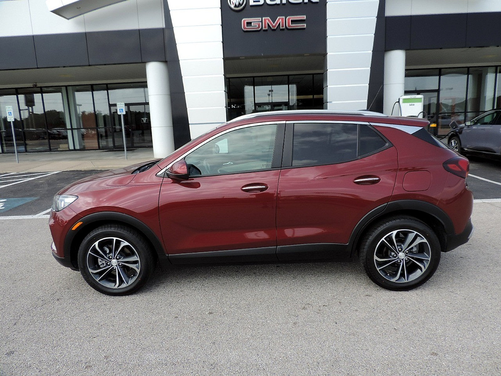 Used 2023 Buick Encore GX Select FWD image 8