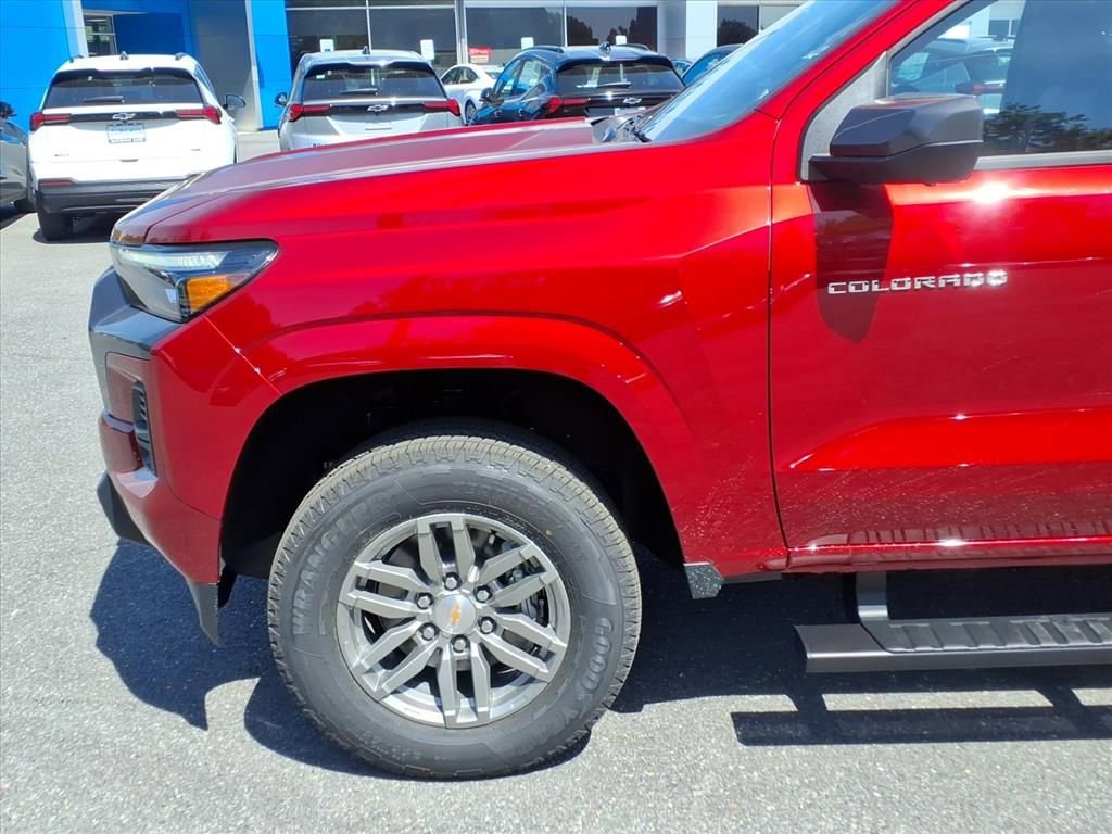 New 2026 Chevrolet Colorado LT w/ LT Convenience Package AWD/4WD image 6