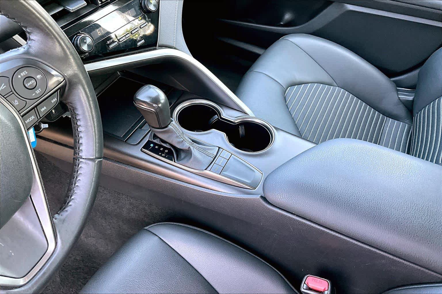 Certified 2024 Toyota Camry SE FWD image 17